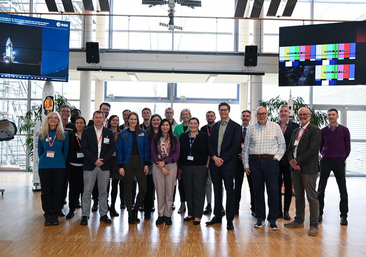 AussieAstroKat's tweet photo. Aussies abroad!  🚀

So great to welcome the 🇦🇺 delegation on their visit to ESA-European Astronaut Centre &amp; @DLR_en to support their tech demos &amp; help foster collaborations.

Thank you to all attendees and hosts @esa, @esaspaceflight &amp; @DLR_en.

More: https://t.co/17TRs8I6sQ https://t.co/xAvvYfcnZN