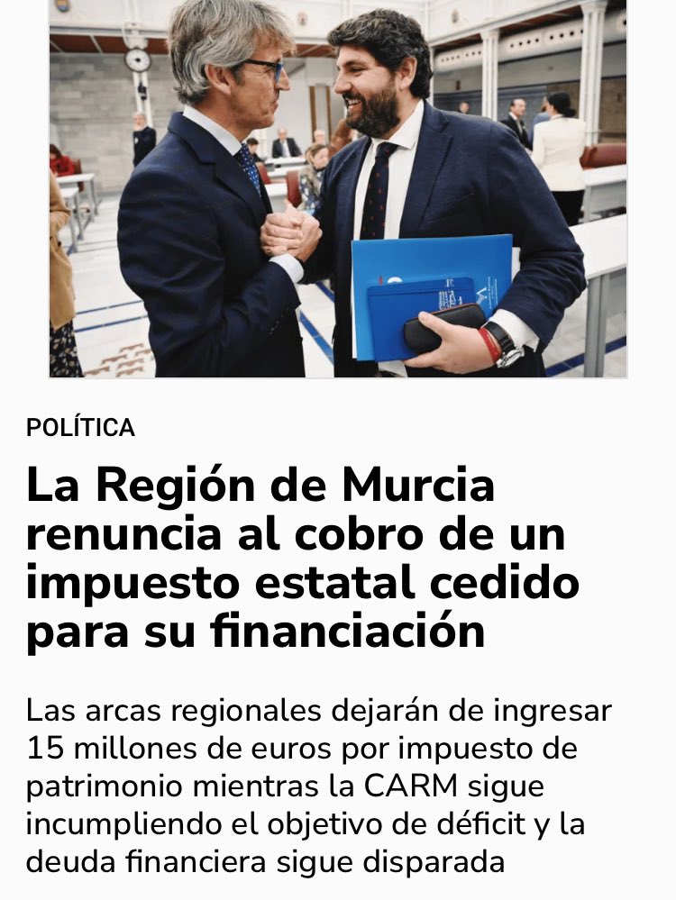 RosaRodaNews's tweet photo. Las cosicas del decadente imperio murciano mientras la plebe le aclama enfervorecida al grito de ¡Presidente! ¡Presidente! 
Y qué si los súbditos pasan hambre. Ellos son patricios y gobiernan por y para ellos. https://t.co/HMhDBP8TTI
