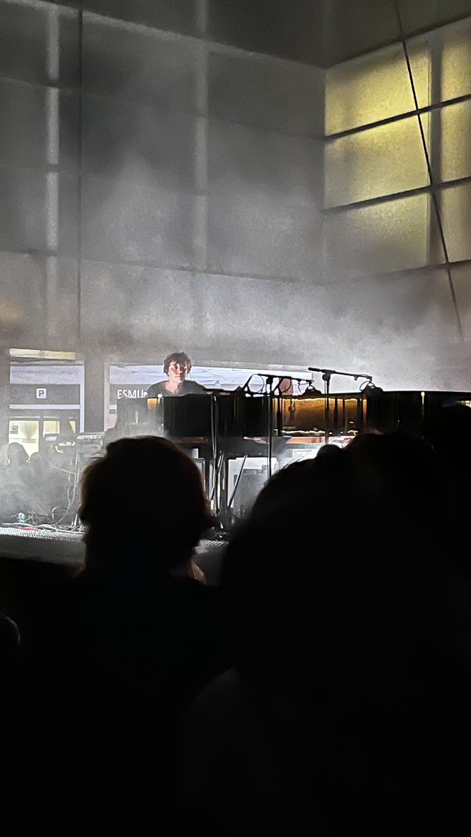 Moltes felicitats @auditoribcn! Ahir gran nit amb el concert de l'@OrquestraOBC i Denis #Kozhukhin al piano, i després amb el gran @fratrist a la Llanterna. Per moltes més!