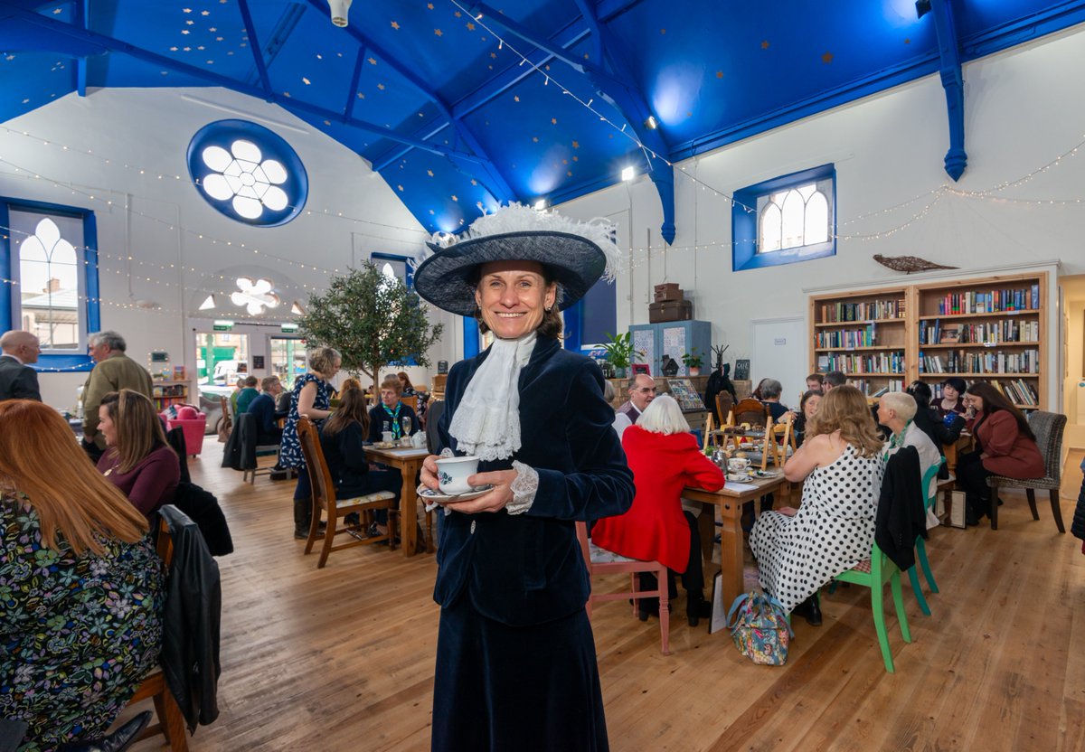 A theatre group, a Brownie pack and a conservation trust were celebrated alongside other Cumbrian good causes this week. High Sheriff of Cumbria, Samantha Scott chose 23 charities and community groups to receive a High Sheriff Award: cumbriafoundation.org/2024/03/22/hig…