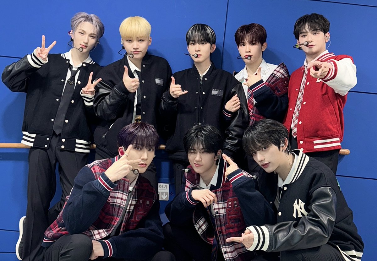 we want to extend our heartfelt gratitude for the incredible support u showed us at our performance on MY STAGE! we're grateful for your continued support. take care and see you at the next show!