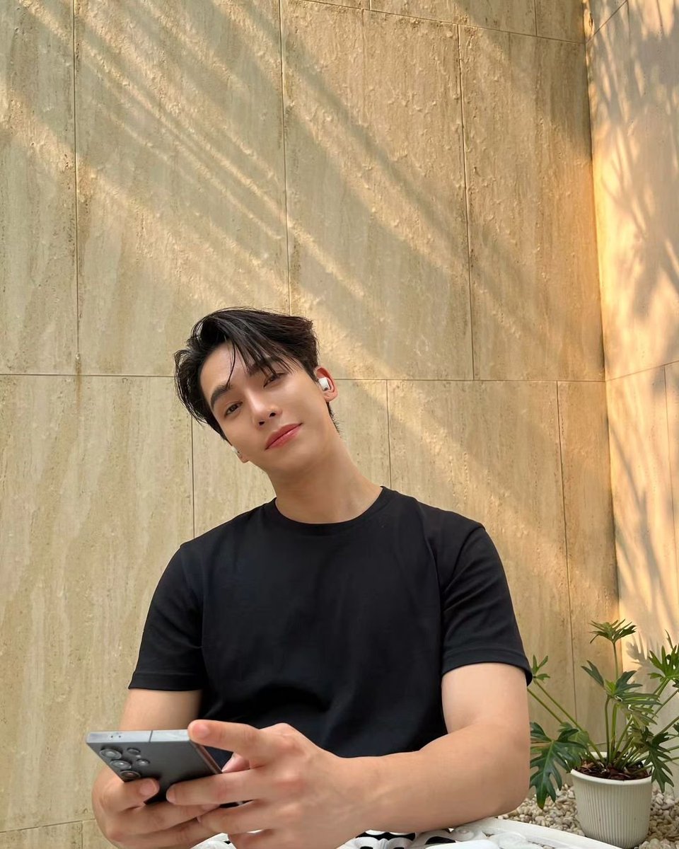 mmaxmaxofficial's tweet image. IG mmaxmax​ Updated​ 🔥
◡̈  : enjoy the moment 😌
#Devialet #DevialetGemini2 
#Gemini2

@MMaxmaxxxx
#mmaxmax #ไดโนกรธัสส์