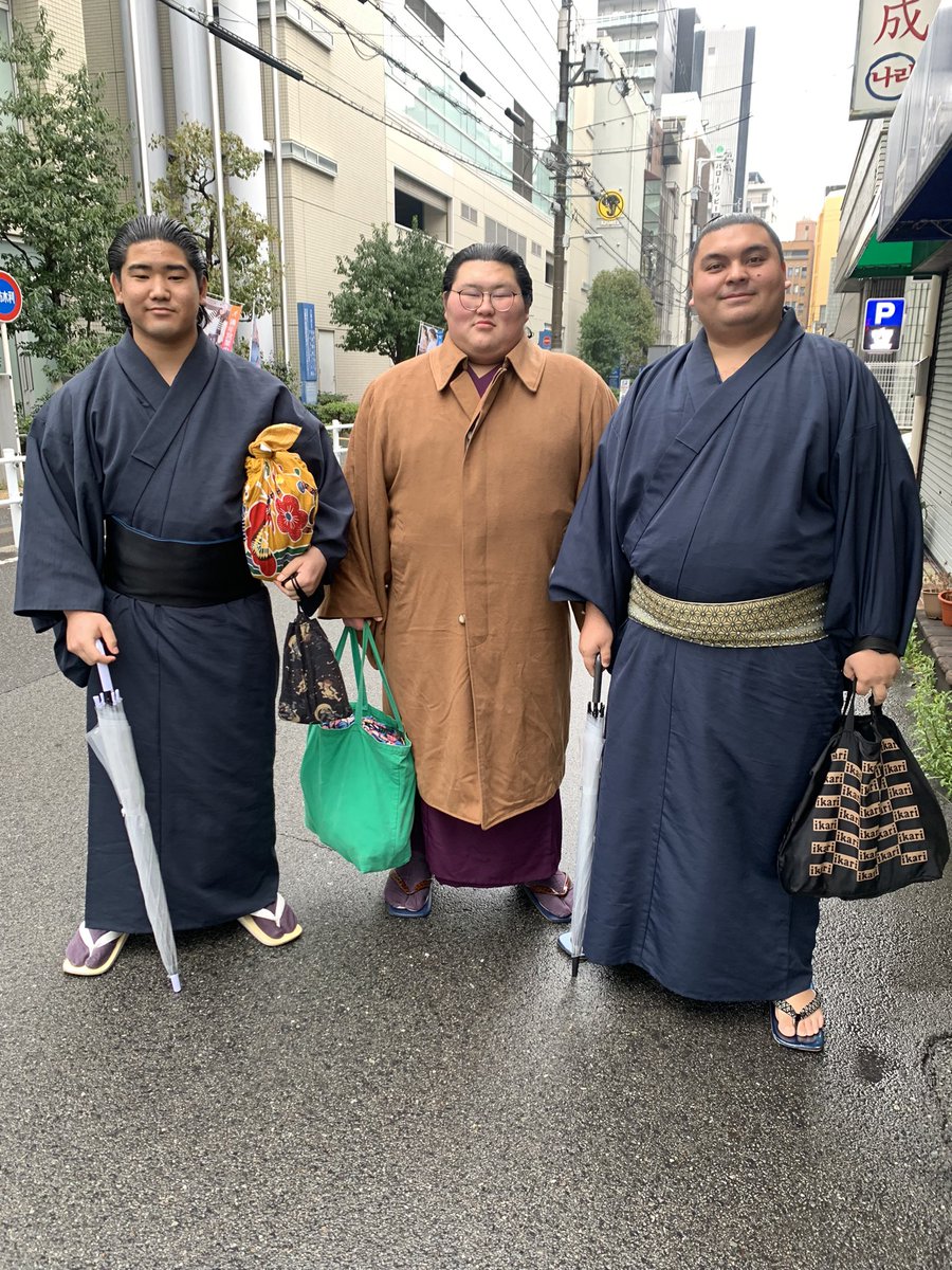 MyJetSetLife1's tweet photo. 〈大阪場所 14日目〉
全員勝ち越し♪安治川部屋の安琉海さん、安大翔さん、安強羅さん、いつも撮らせていただきありがとうございます
．．．ということで数年ぶりの大阪♡
#sumo #相撲 #安治川部屋 #安強羅 #安大翔 #安琉海 https://t.co/lznOFHeMXQ