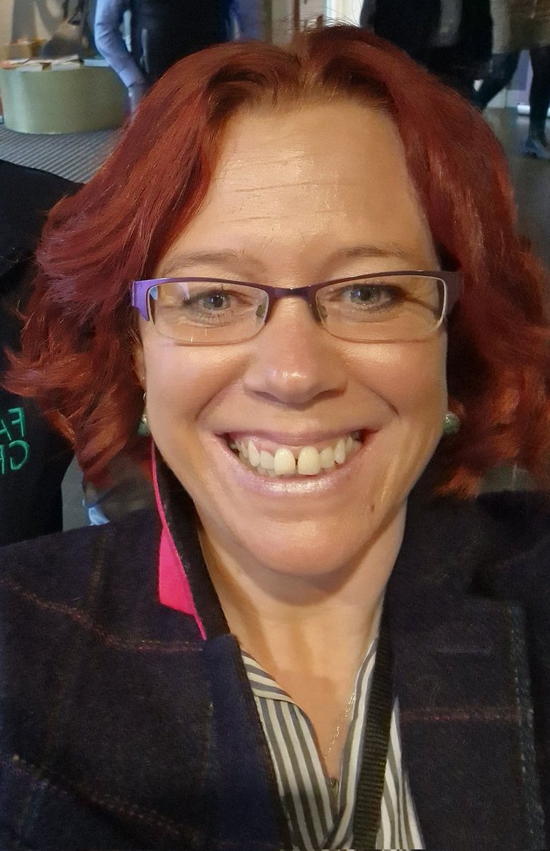 TYoungstock's tweet photo. Smiling Saturday 

Today, I am smiling because the sun is shining, the cows have been fed &amp; I'm sitting here pencilling some recipes for our new children's cookbook! https://t.co/FigvvfxUJg