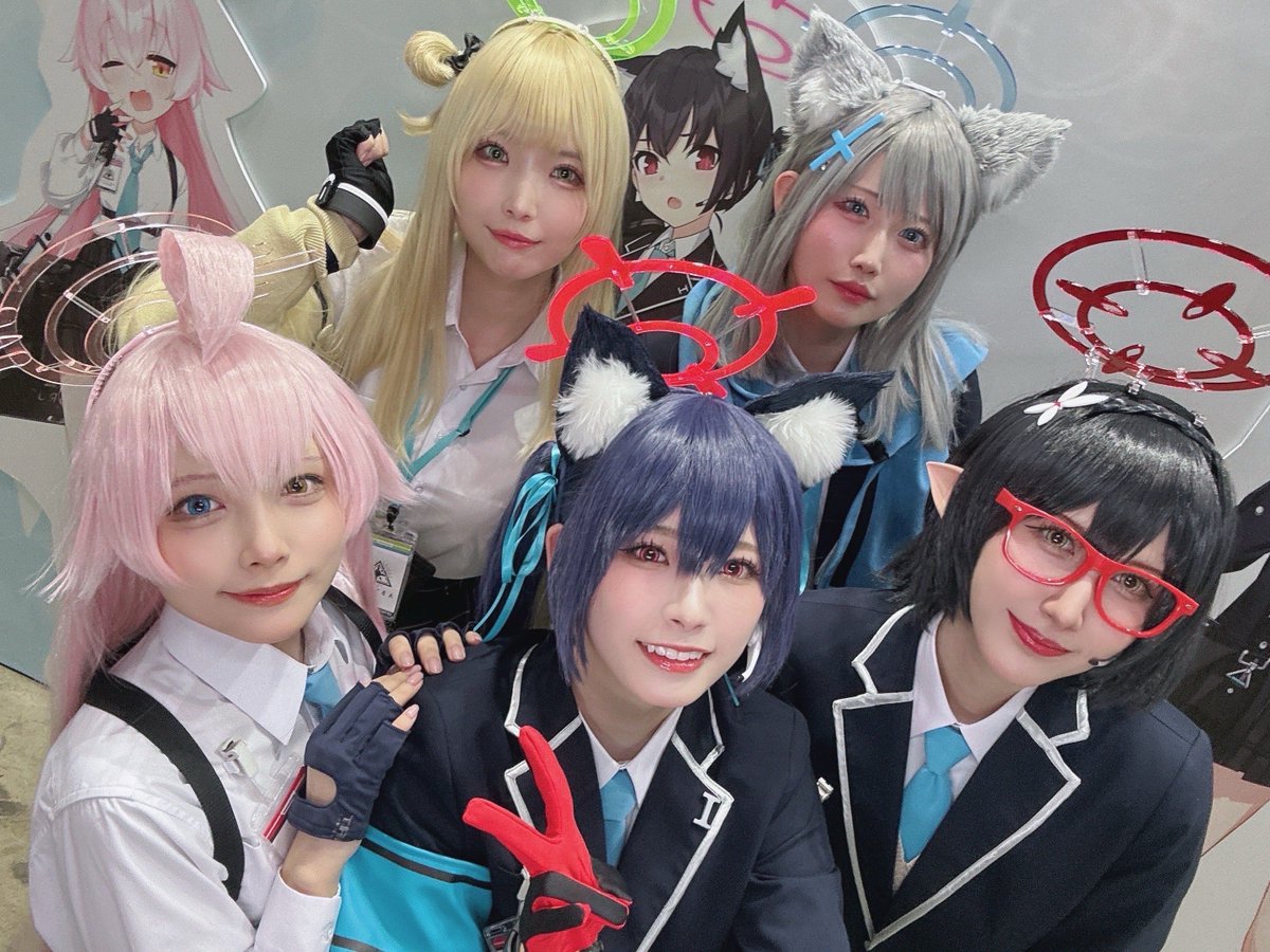 アビドス廃校対策委員会のみんなと！
AJ1日目お疲れ様っっ！！

#AJ2024 #ブルアカ #ブルーアカイブ https://t.co/j3xOVyGnVK