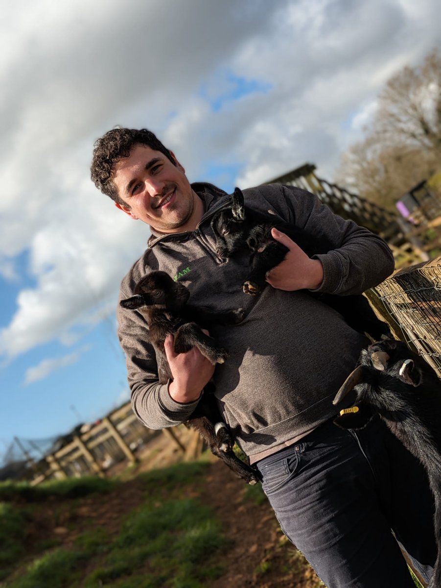 ⏳ Time is ticking, but it’s not too late! ⏳ Today is your last chance to cast your vote for Liam White, the dedicated animal manager at @Fairytale_Farm, and help crown him England's #TourismSuperstar 2024! 🌟 Your vote can make all the difference! Support Liam before the…