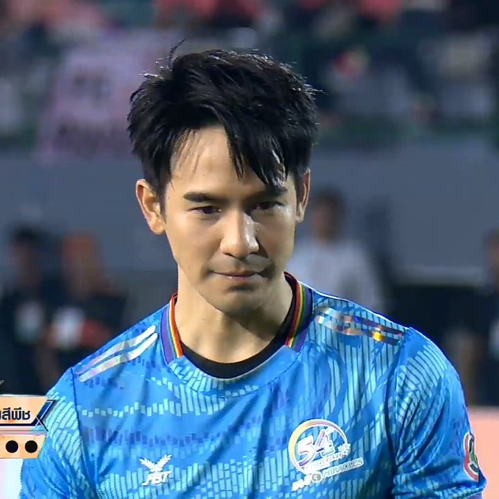 DujdawPim's tweet photo. ช็อตลุงล้มคือห่วงสุด ใจหายเลย แต่วันนี้ลุงเก่งที่สุดเลยนะ วันนี้ไม่ได้ไปหา แต่ดูผ่านหน้าจอจนจบเลยนะคะ ไว้มีโอกาสจะไปเจอนะคะ รักลุงเหมือนเดิมน้าา🥺🧡 #popezaap https://t.co/X6XLy5VGS5