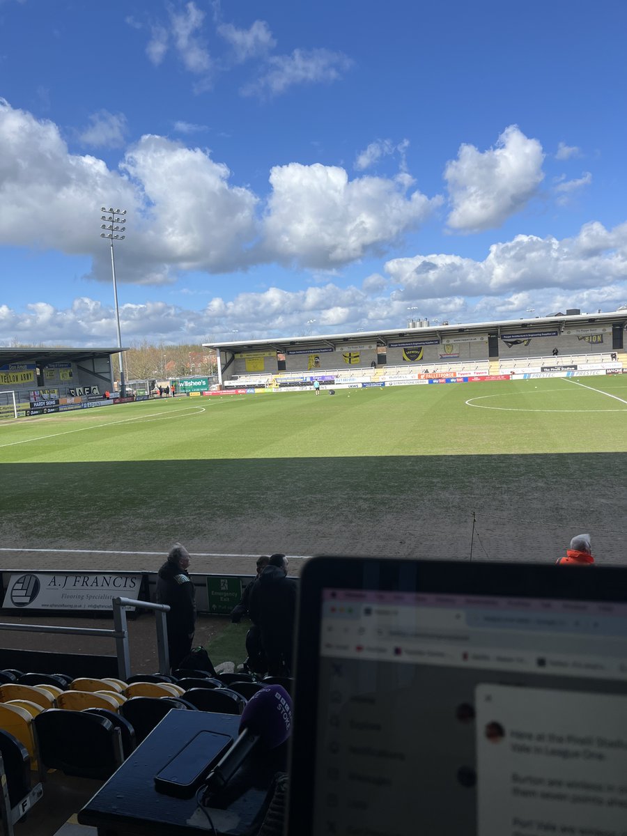 Here at the Pirelli Stadium as #Burton Albion host #PortVale in #LeagueOne with KO at 3PM.

Burton are winless in six, a win puts them seven points ahead of the bottom four.

Port Vale are winless in 14 games, a win taking them out of the drop zone.

Follow for live updates.