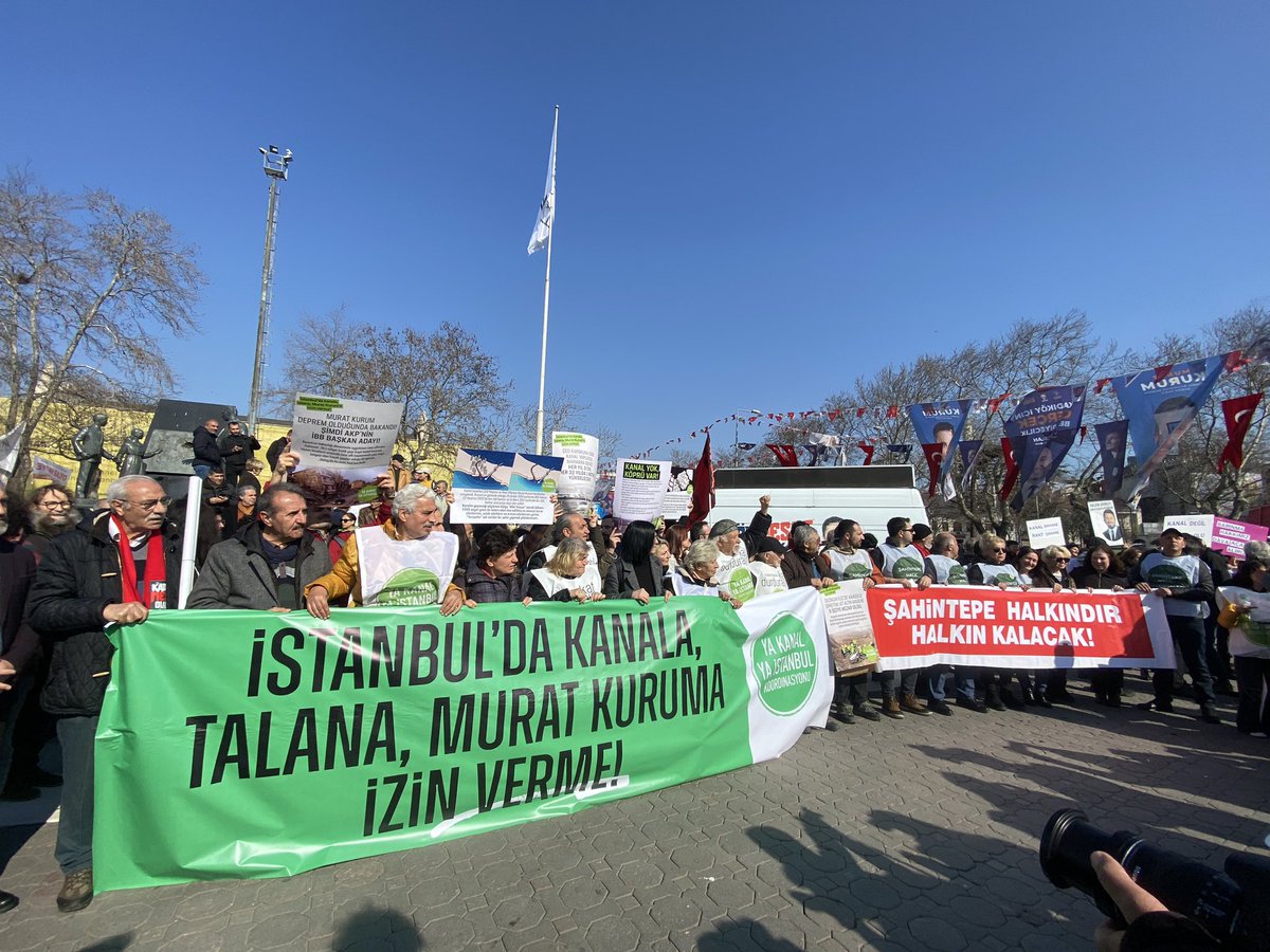 İstanbul’da talana karşı <a href="/yakanal_yaist/">Ya Kanal Ya İstanbul Koordinasyonu</a> nun Kadıköy eylemindeydik.
