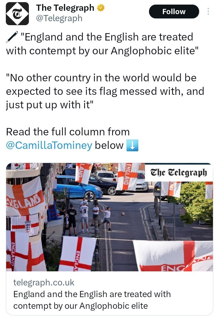 Guys, nearly every one of those flags have been messed with.

#WhatsUpsetYouTodayCupcake