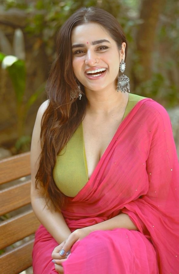 GJWavQIXEAAvpNx?format=jpg&name=900x900