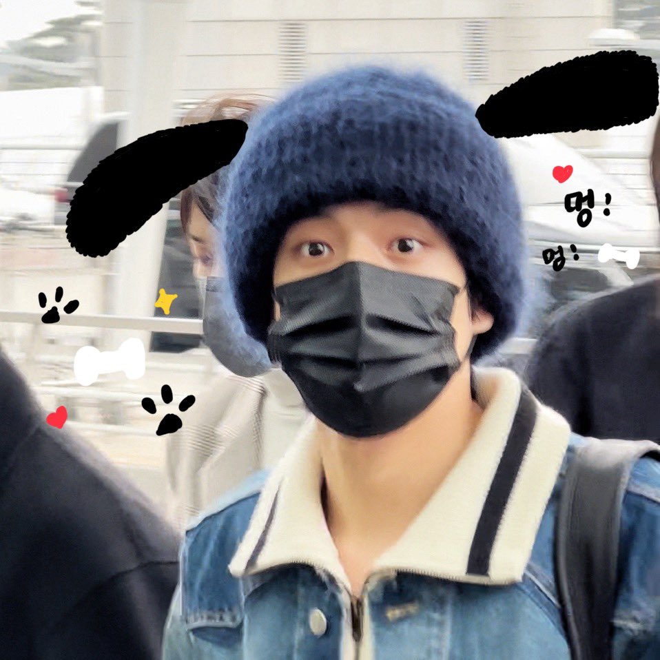☆₊⁺🦴🐾₊⁺★     
                ₊⁺🦴🐾₊⁺★     
                           ₊⁺🦴🐾₊⁺★     
                             🦮🪽강아지의 날🦮🪽