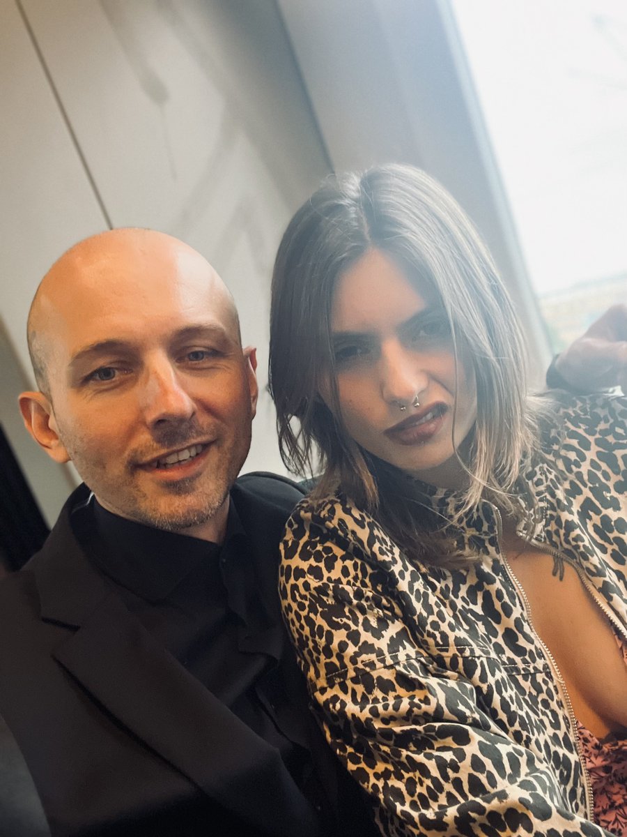 Custom Horror tweet media