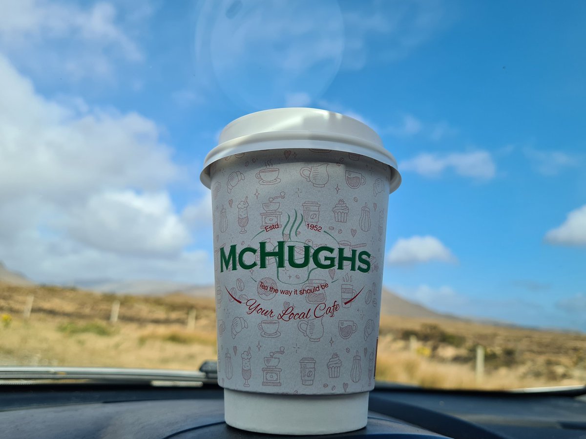 Tae ó McHughs ar maidin 📷💙 . . . #MaamCross #McHughs