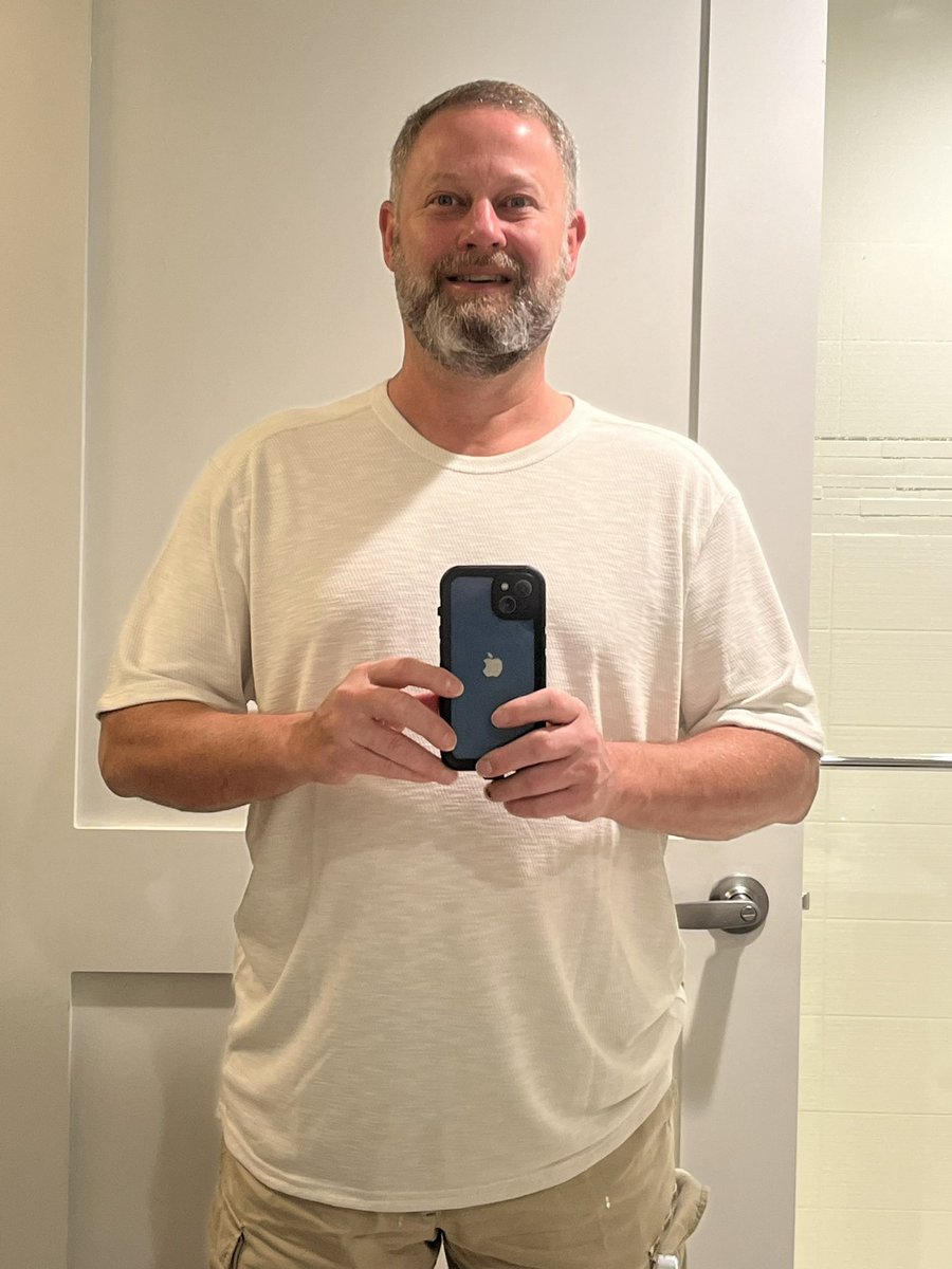 scotthumph85000's tweet photo. Aging like fine wine 🍷 https://t.co/zvTTVcCjWl