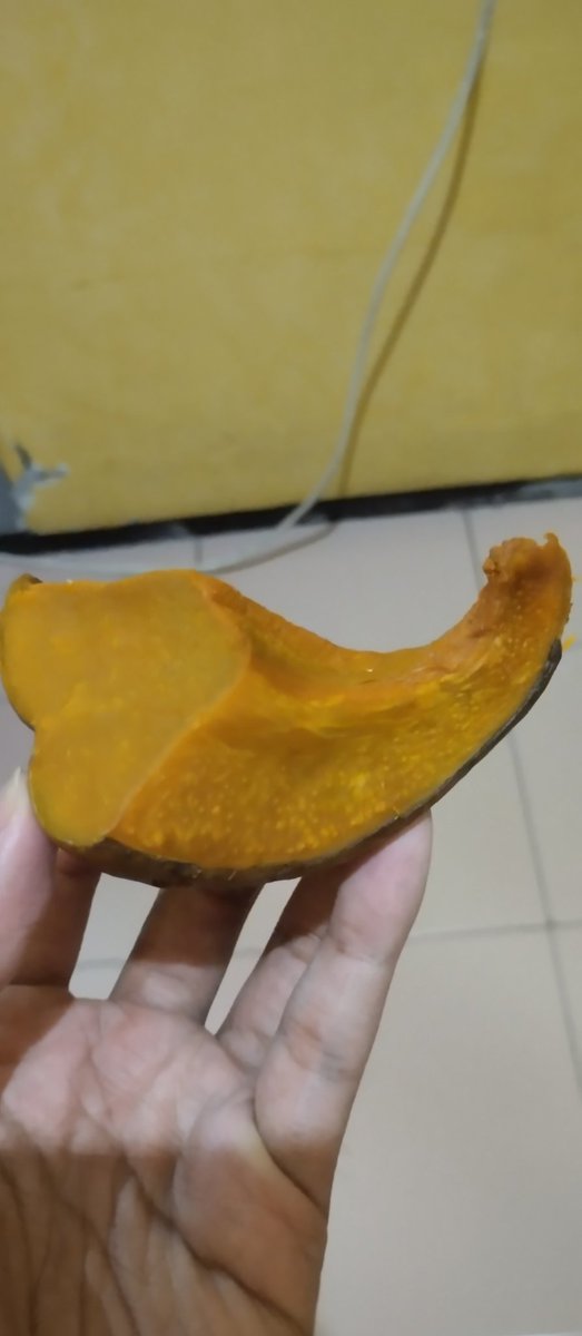 awit_amit's tweet photo. Alhamdulillah... Tahun ini sempat buka puasa pake takjil waluh kukus yg pernah viral 🥹 https://t.co/bcfS2VUyyk