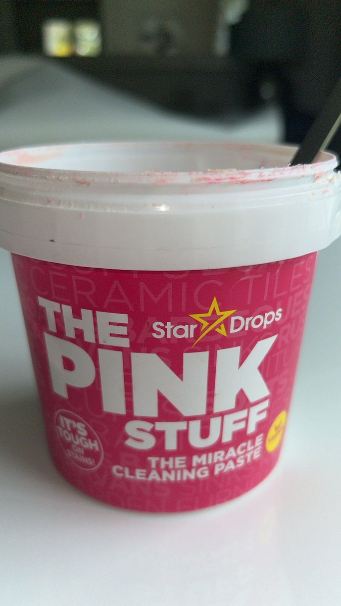 Ça fait 20 min je dégomme cette glace c’est une dinguerie