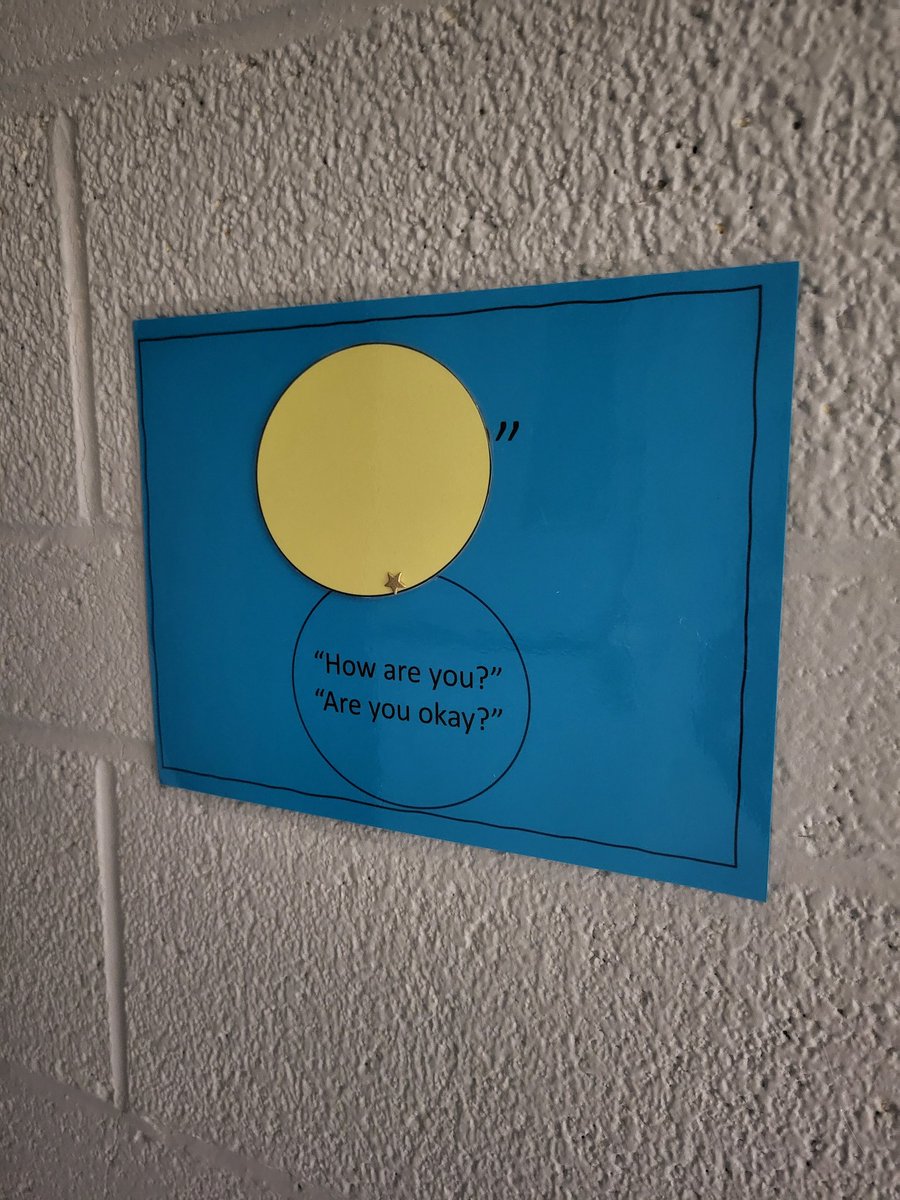 BeaconsFieldMid's tweet photo. We wrapped up French Pride Week yesterday with a French expression scavenger hunt, French Sock Hop at lunch, and Bilingual Bingo! There were lots of Bravo tickets given out, as kids were "caught" speaking French throughout the week! https://t.co/yuwvI3LvT2