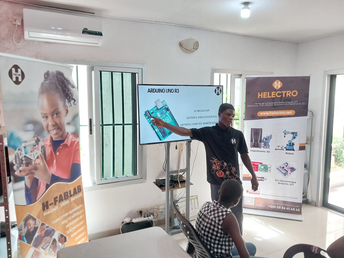 h_fablab's tweet image. Here we are!!, introduction to the #ArduinoDays2024 and Arduino boards at @h_fablab #Abidjan
#ArduinoUserGroup 
@dhonou
 @MakersNordSud 
@arduino 
@Re_FFAO