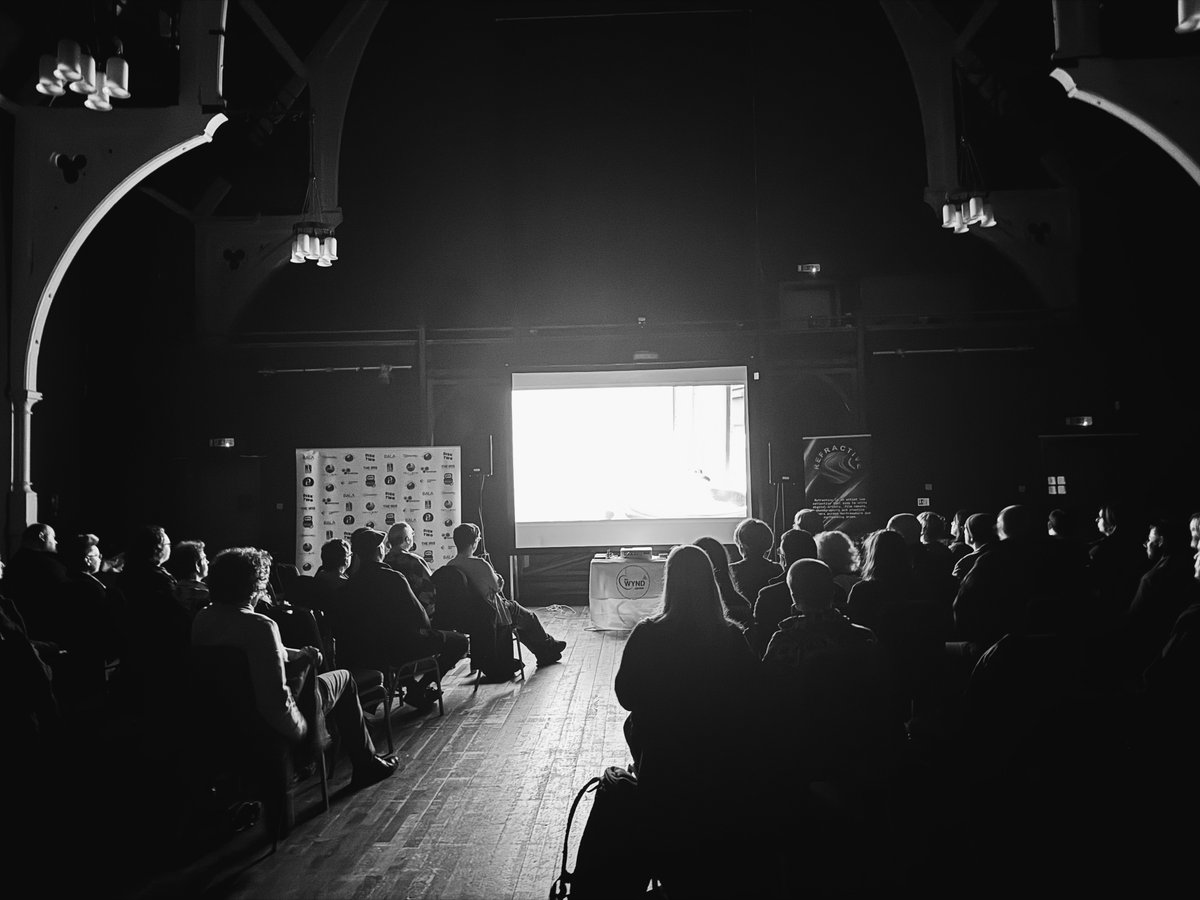 Refractive tweet media