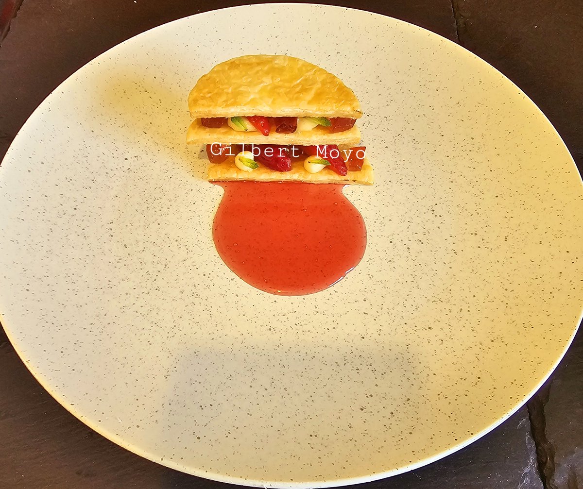 Homemade bad boy ! Strawberry Lemon Verbena , vanilla &amp; Elderflower <a href="/Njube_Ras/">Mr Pride Reeds🇿🇼🇿🇦🇦🇪</a>