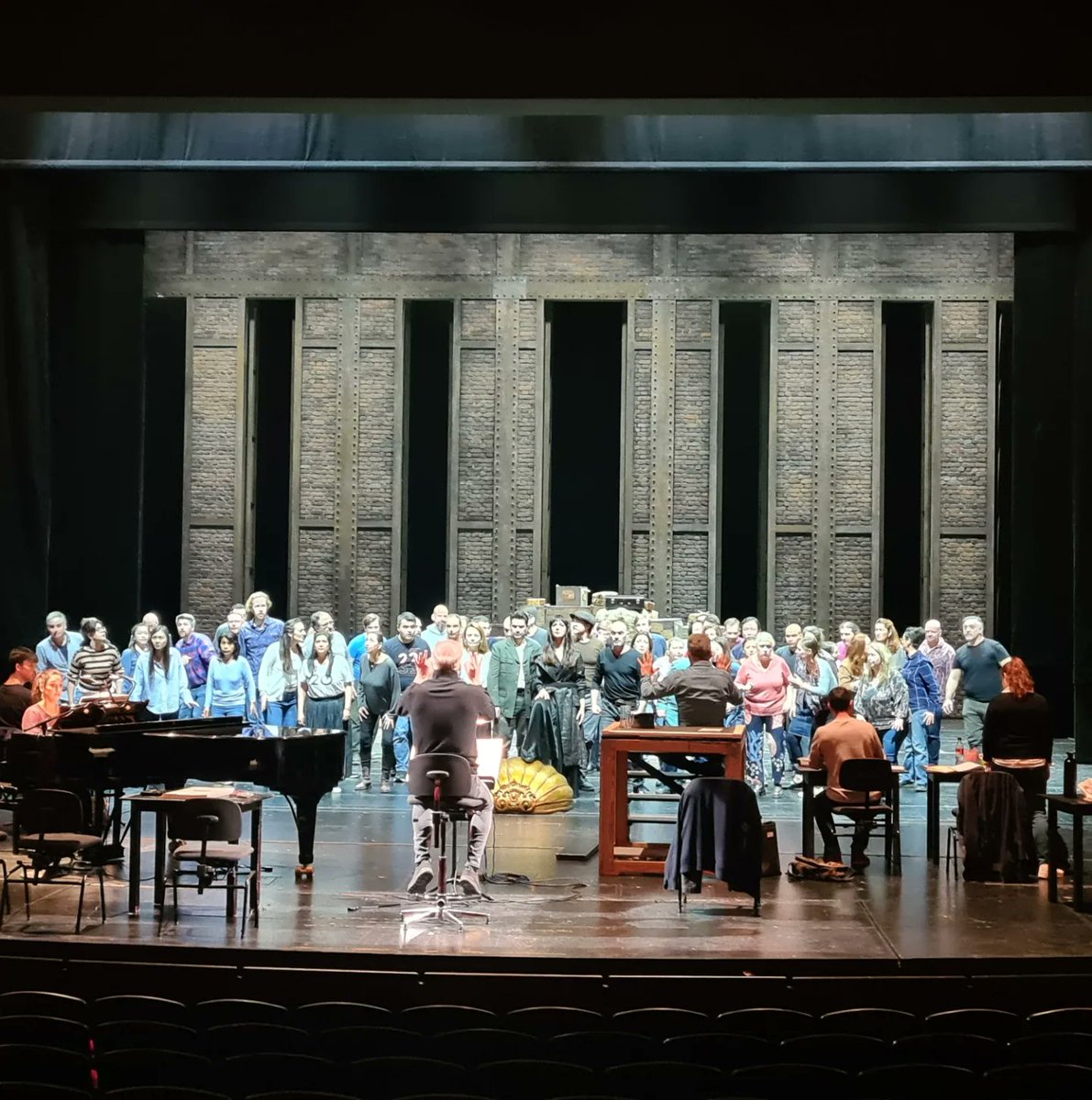 Work in progress! Carmen at the @operzuerich ! opernhaus.ch/spielplan/kale…