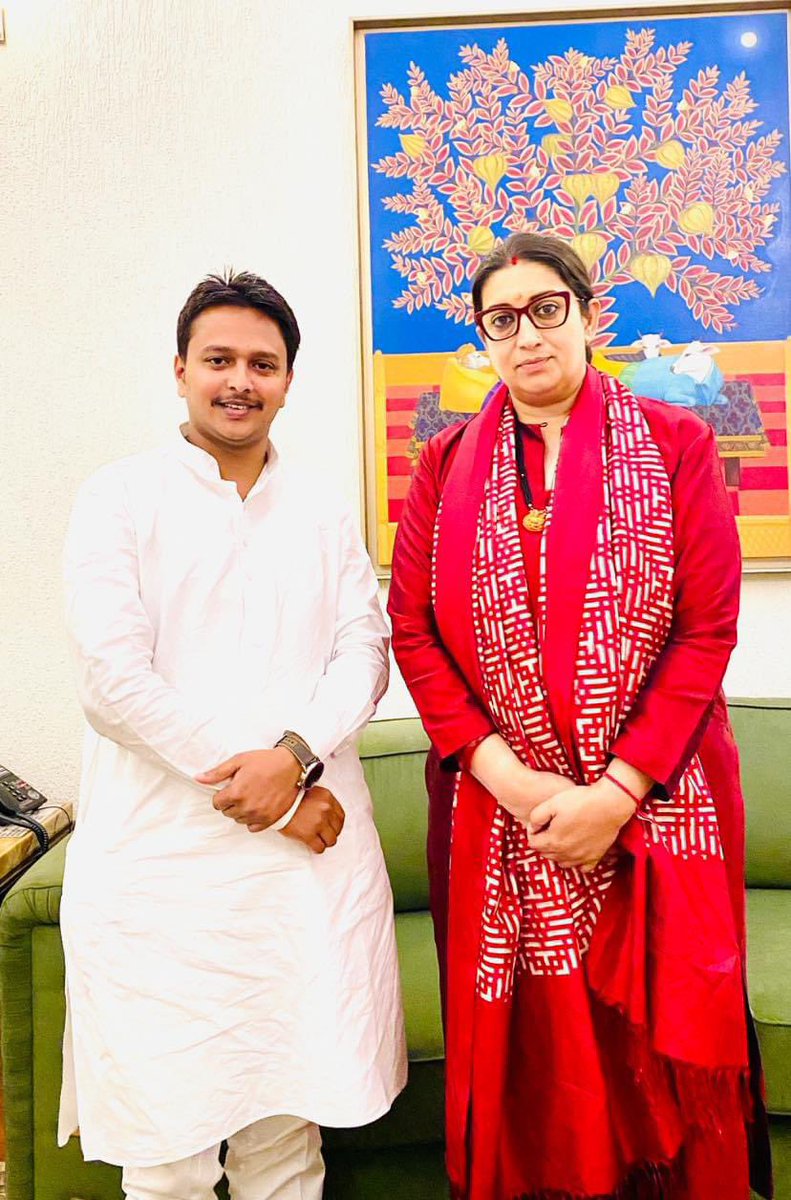 Birthday Greetings to the Hon’ble Union Minister for @MinistryWCD & @MOMAIndia Smt @smritiirani Ji

Prayers for your good health, long life & wellbeing in the service of our people.