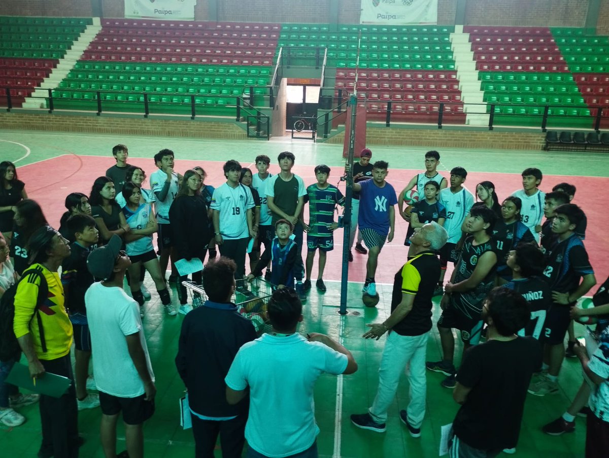 oacral's tweet photo. Se cumplió el objetivo en Paipa, gracias a los participantes y a la colaboración del Instituto de deportes de Paipa, liga de Voleibol de Boyacá, fedevoley y deportistas y entrenadores. Próximo evento en Tunja. Yeison Garcia Mosso https://t.co/kDCrktQ5XR