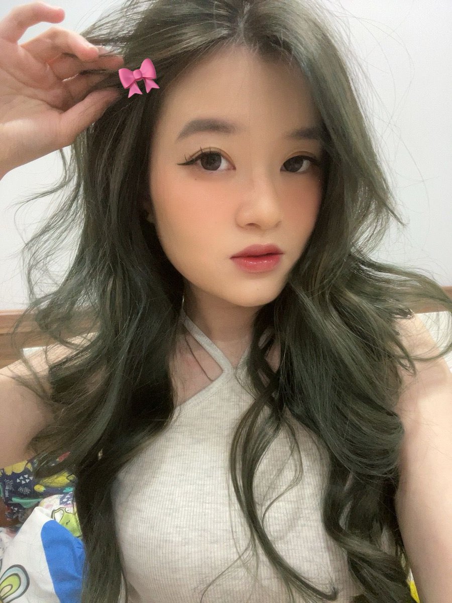 Odette ixora tweet media