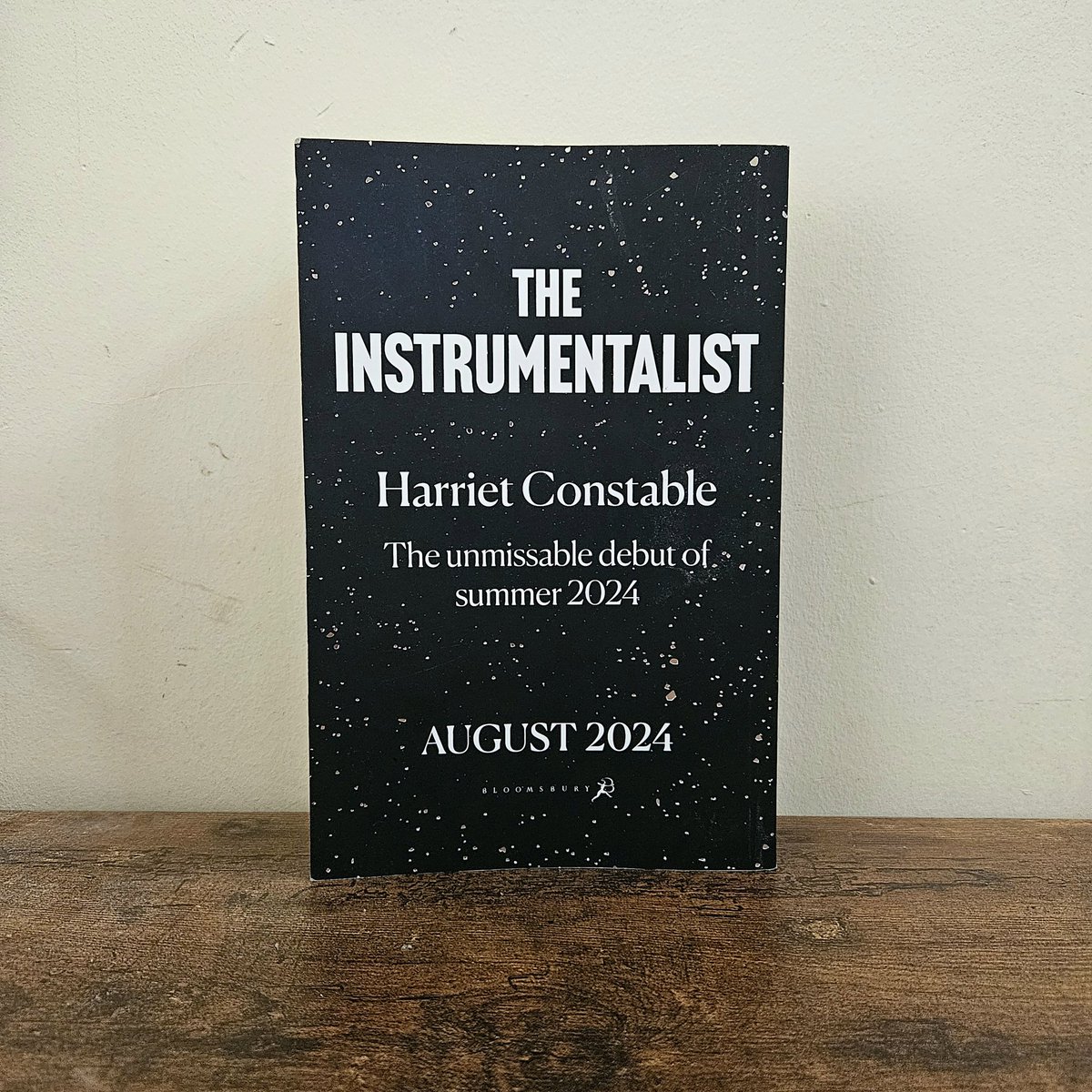 Had the pleasure of designing the proof cover for this beautiful book by @HConstable Definitely one to read 🎻