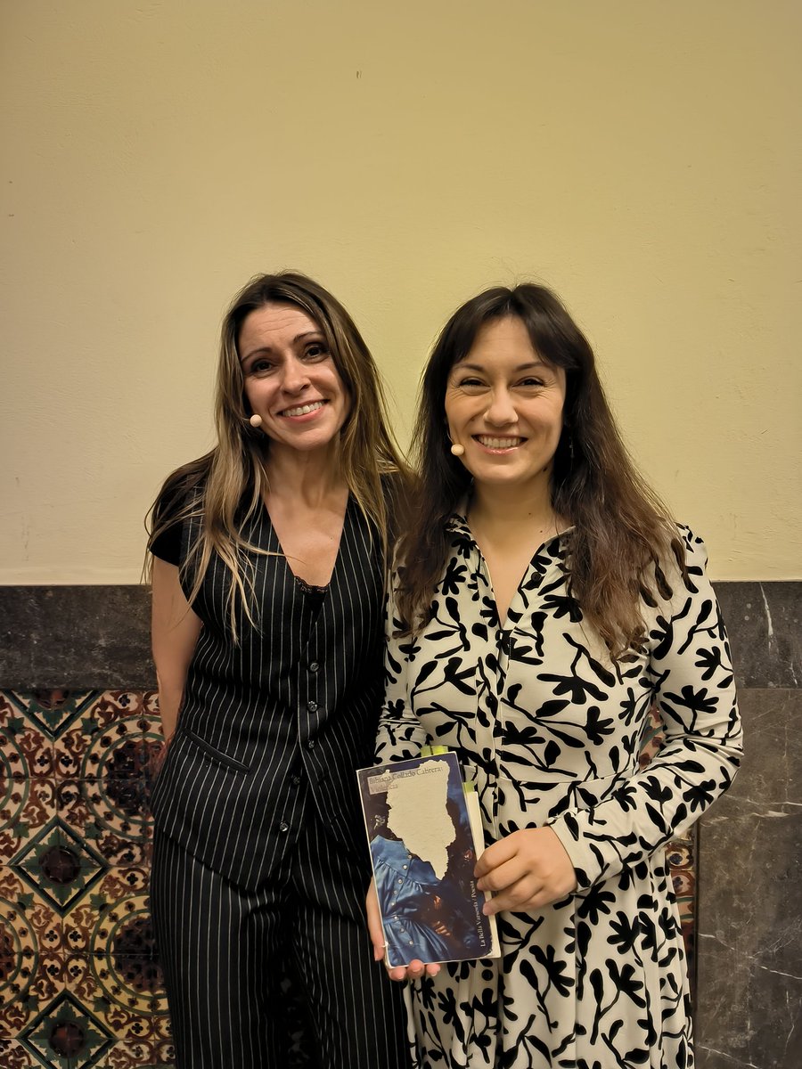 Bibiana Collado llega a POEX con  'Violencia'. La poesía, para ella, debe incidir sobre aquello que no encaja, sobre aquello que con el lenguaje cotidiano no podemos explicar. Ese es el territorio del lenguaje poético. Un lenguaje que puede decir más, que puede decir lo indecible