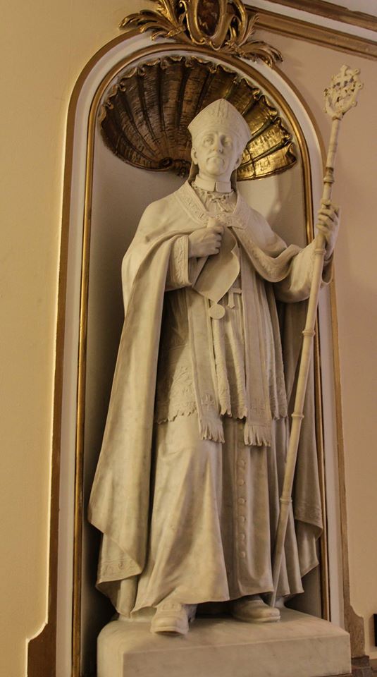 Today is the feast of St. Toribio de Mogrovejo - his statue graces the entrance to the seminary in NY. Born in Spain, he was a brilliant, charismatic preacher who was bishop of Lima, Peru from 1579 until his death in 1606. He confirmed both Rose of Lima & Martin de Porres.