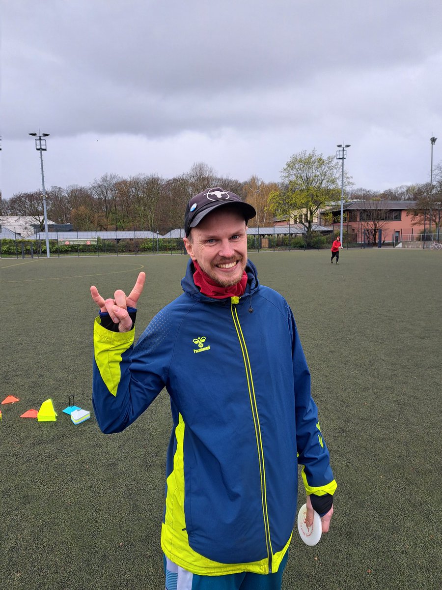 DoogleSports - Ich bin in Berlin tweet media