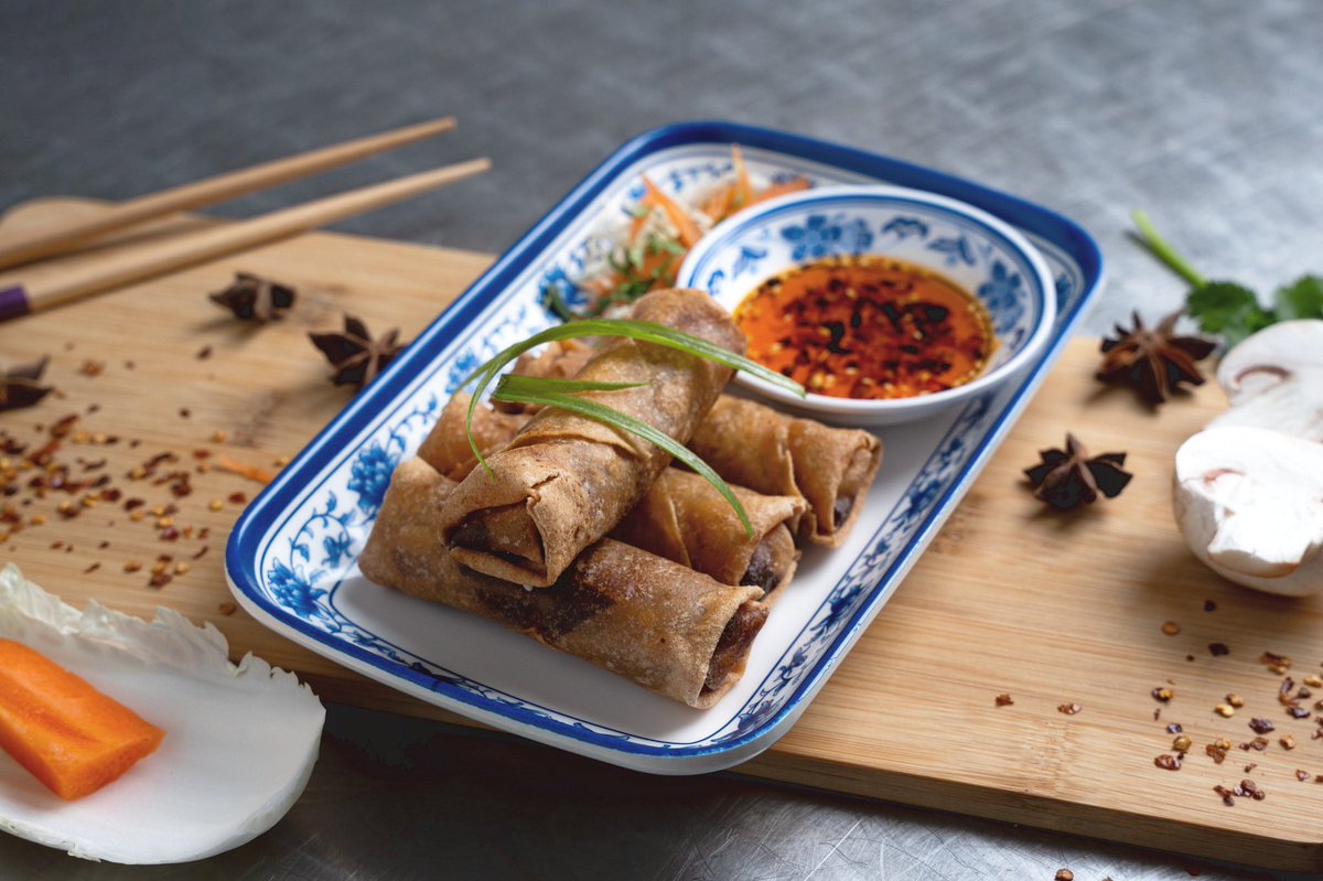 Quick weekend bite with friends? #SpringRolls #streetfood #foodblogger #newcastle #eatwell #graingermarket
