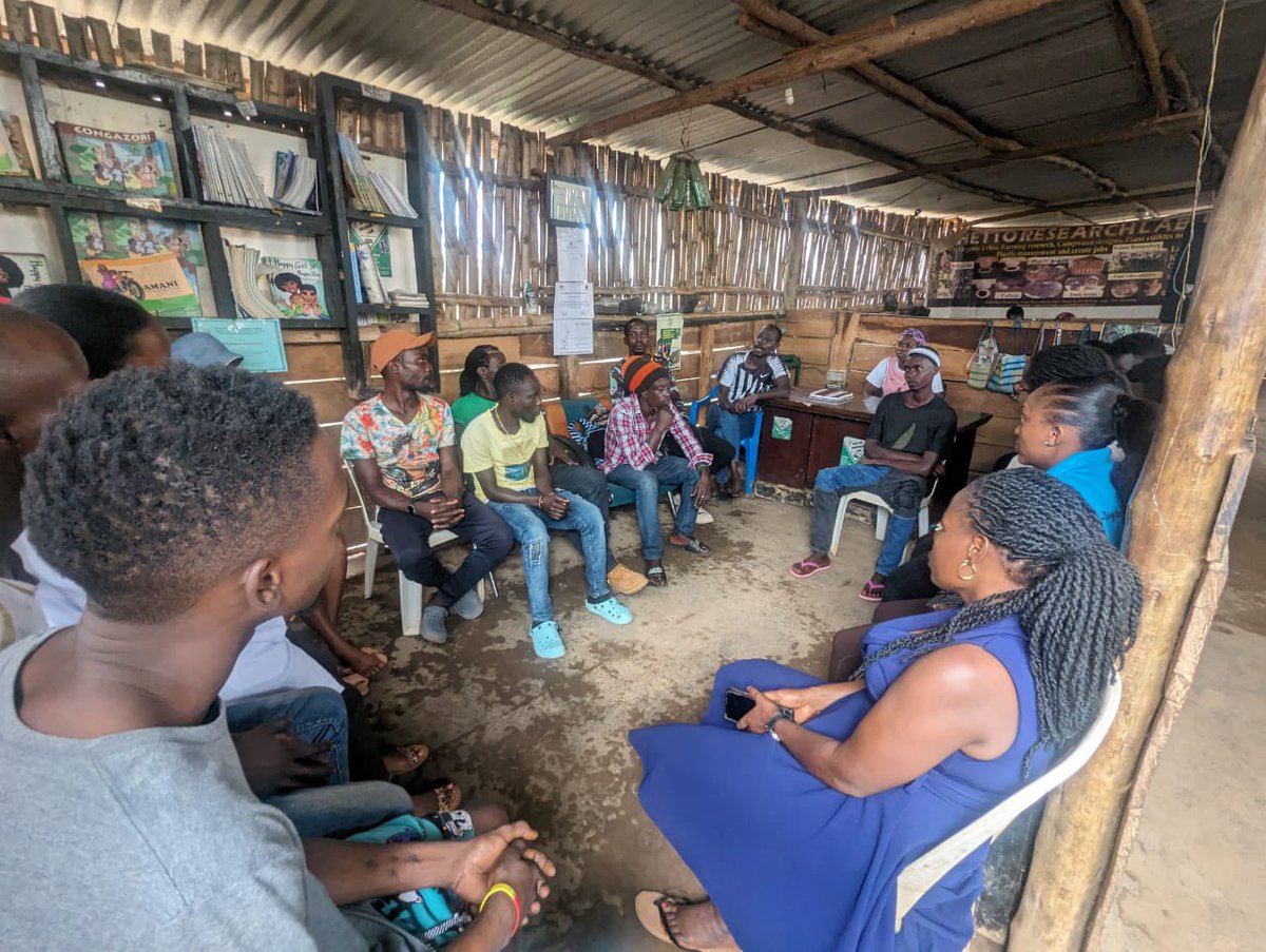 🌟🌟RAYS OF RENEWAL🌟🌟 We provided psycho-social support and intervention with technical support from Makerere University School of Psychology in partnership with Mindlyfe Uganda🤝 The activity took place in Kamwokya Kisenyi II at the Ghetto Research Lab. #AnythingFortheCore