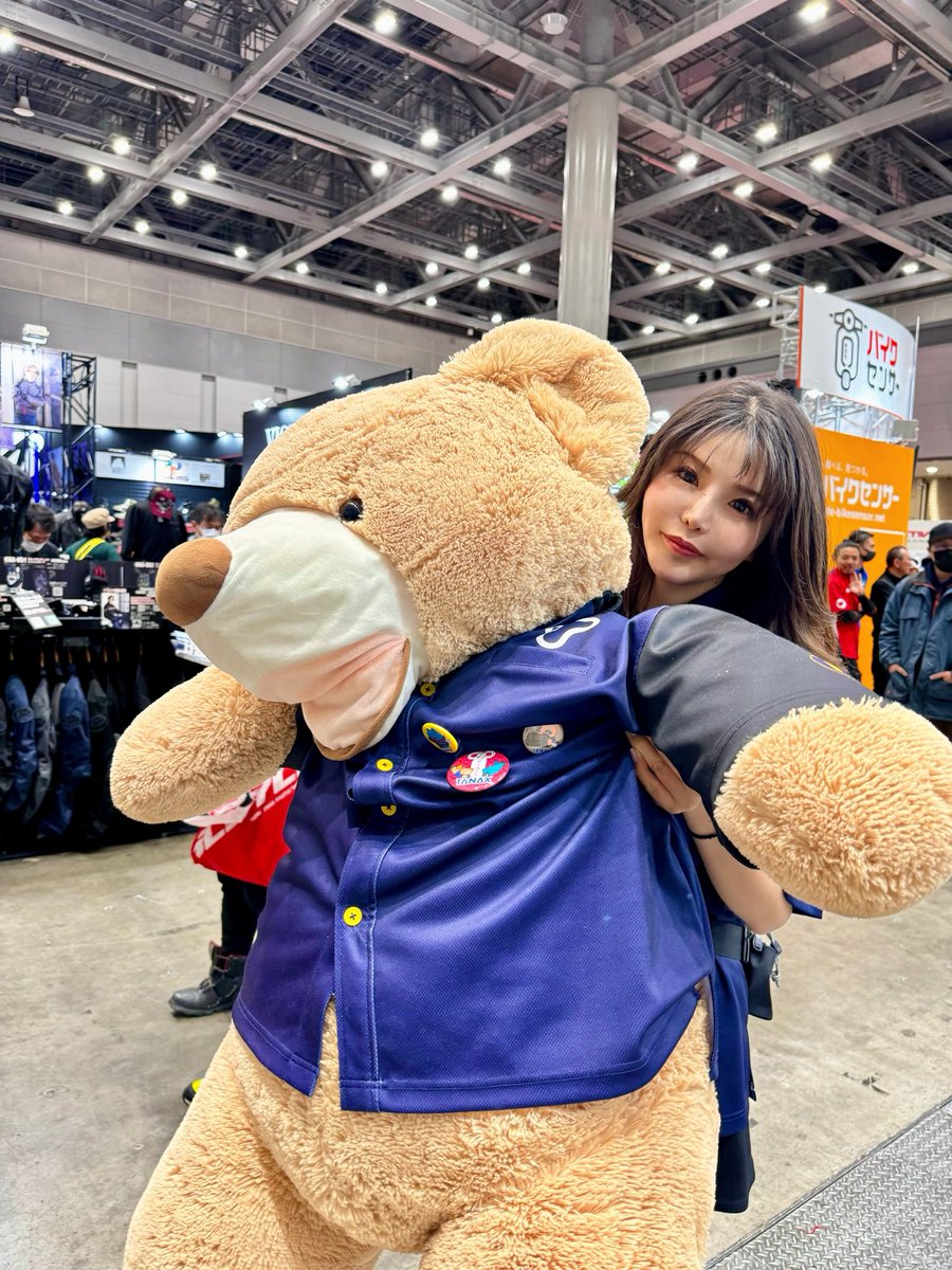 ryouennn's tweet photo. 今日もお疲れ様でした♪
#東京モーターサイクルショー 
#tanax #タナックス https://t.co/93QJomhqIM