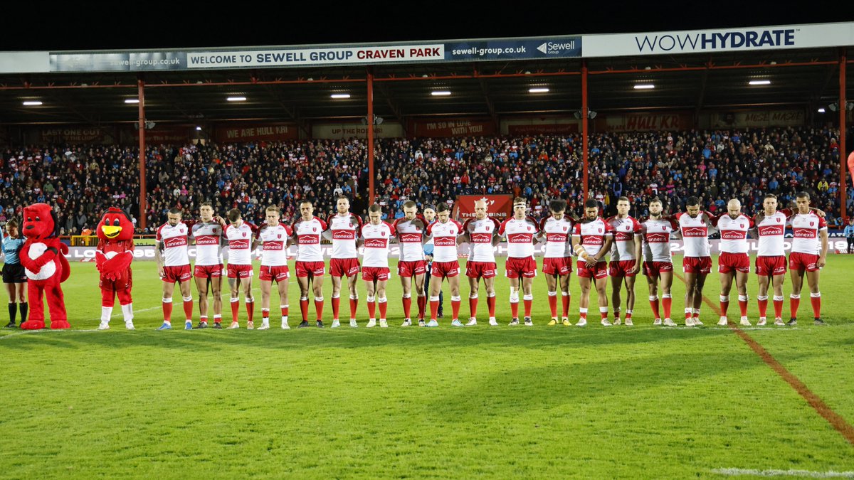 hullkrofficial's tweet photo. For Phil ❤️🌹 https://t.co/HhOs6o7oVe