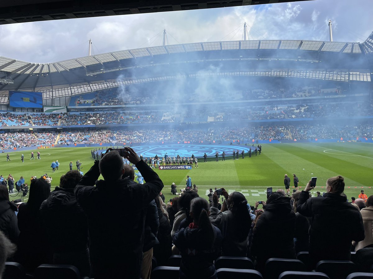 Fireworks to kick off a big WSL derby between Man City and Man Utd. Anything but a win would be a big blow to City’s title hopes.