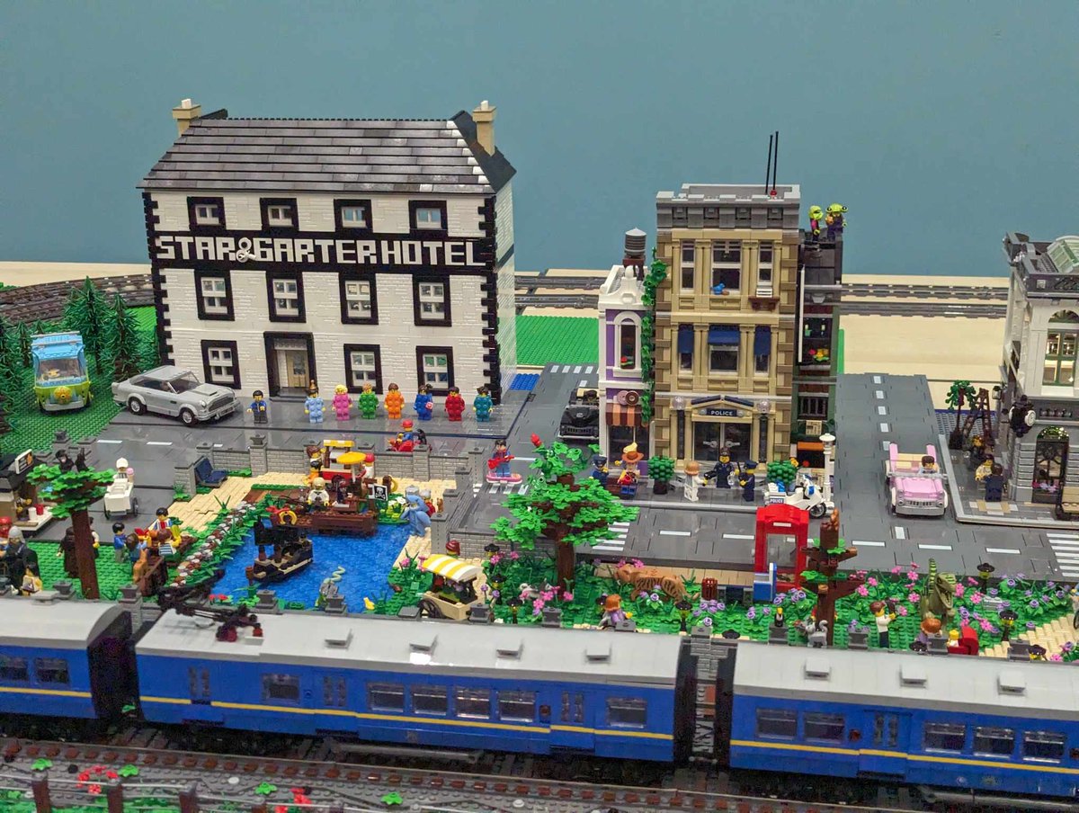LNUR - LEGO Northern UK Railway (@lnurailway) on Twitter photo Nicola’s LEGO train layout is on display in the Isle of Skye today at <a href="/TartanLUG/">Tartan LUG</a>’s Misty Isle Bricks show. #lego #legotrains Nicola’s LEGO train layout is on display in the Isle of Skye today at <a href="/TartanLUG/">Tartan LUG</a>’s Misty Isle Bricks show. #lego #legotrains