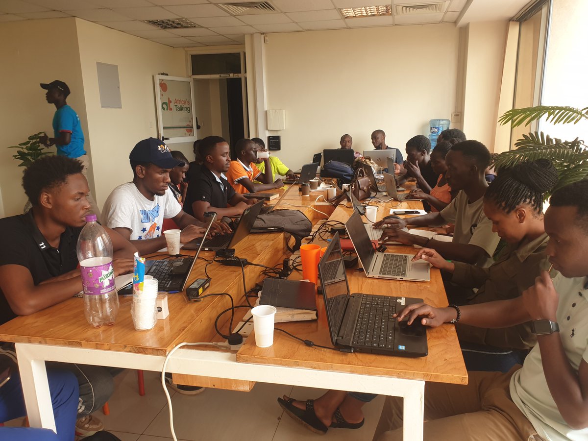 fricastalking @ATCommunityKla #WeLoveNerds
#InsureTechHack
#BuildWithAT Hackathon Day. Team MapesaSquad.💥💥🍾👌🚨 we stand on business