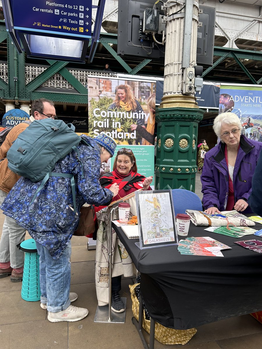 CommRailGeekery's tweet image. Stitching event @ Waverley today with @RailBorders & @susanmfinlayson. People from all around the world, including Queen Camilla, have added stitches to the Borders Railway Tapestry Panel to be displayed @ Galashiels Transport Interchange. @CrossCountryUK @ScotRail #communityrail