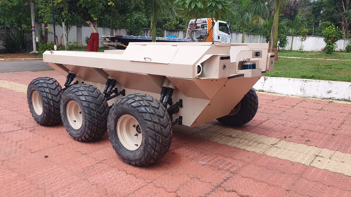 Exciting News from EdgeForce Solutions! Introducing Our Latest Innovation: The Unmanned Ground Vehicle (UGV)