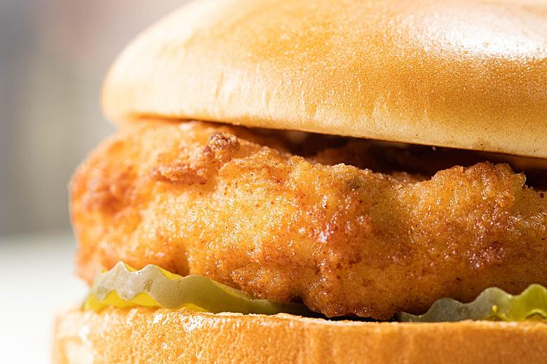 GAFollowers's tweet photo. Chick-fil-A officials has announced that they are rolling out new chicken to their restaurants in the coming months. https://t.co/HoJqjMhyZQ