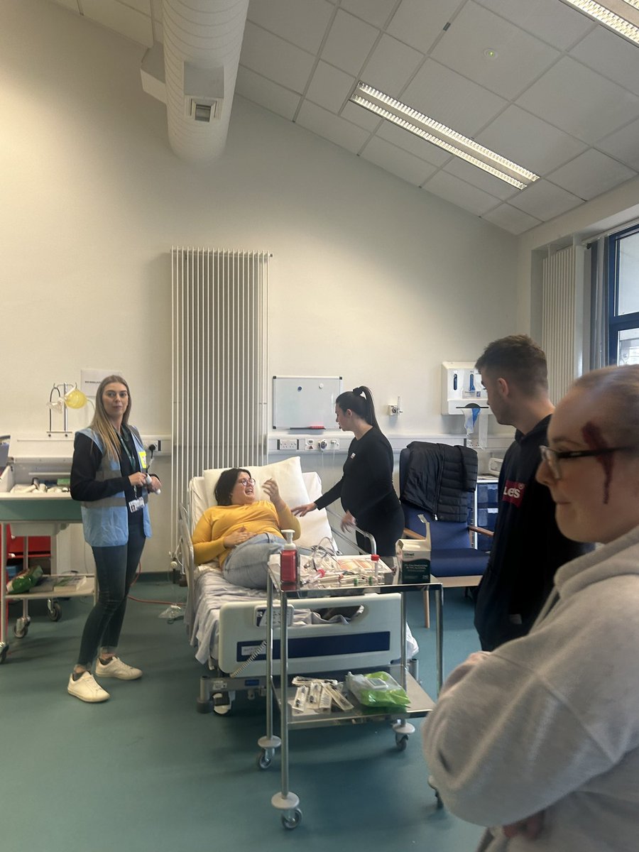 A disastrous day <a href="/UlsterUni/">Ulster University</a> <a href="/UlsterUniLHS/">Life & Health Sciences</a> 🚑🚨😅  Well done to all who got involved 👏🏻
