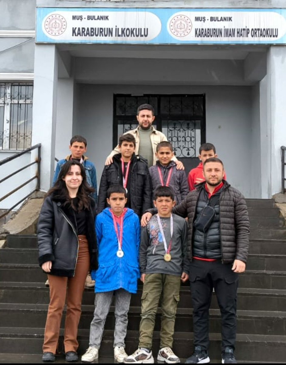 Muş ilinde düzenlenen Ata sporumuz Güreş müsabakalarında Karaburun İmam Hatip Ortaokul öğrencilerimiz ;
30 kg da  il 1. si
30 kg da  il 2. si
38 kg da  il 1. si
38 kg da  il 3. sü
38 kg da  il 4. sü
<a href="/oguzhanocakmia/">oğuzhan ocak</a> 
<a href="/YalnTUNEL2/">Yalçın TUNÇEL</a> 
<a href="/bulanikmem/">Bulanık İlçe Milli Eğitim Müdürlüğü</a> 
<a href="/EnverkV/">Enver KIVANÇ</a>