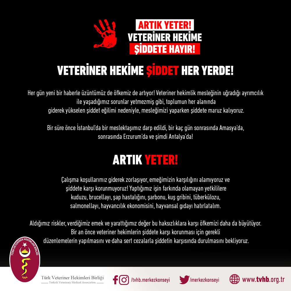 Her gün yeni bir haberle üzüntümüz de öfkemiz de artıyor! Veteriner hekimlik mesleğinin uğradığı ayrımcılık ile yaşadığımız sorunlar yetmezmiş gibi, toplumun her alanında giderek yükselen şiddet eğilimi nedeniyle, mesleğimizi yaparken şiddete maruz kalıyoruz. 

Bir süre önce