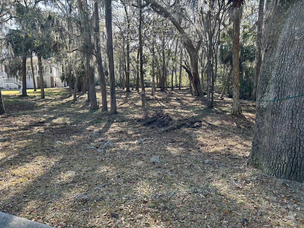 📍 24 Carrington Point | The Crescent

bit.ly/3M0ppY4

🏡 - 0.40 Acres
💰 - $199,000

Listed & Marketed by Lorri Hunter
(843) 540-5052

#blufftonrealtor #blufftonrealestate