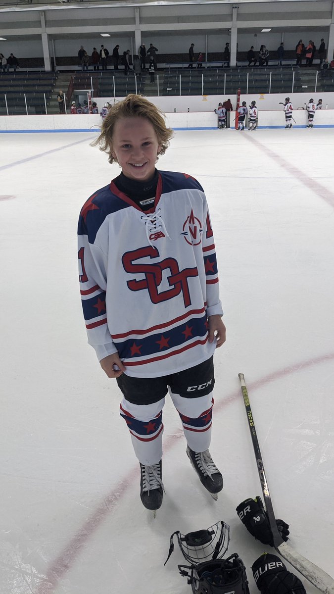 YouthHockeyHub's tweet photo. SOT 2024
2012 Boys
North > South (4-1)
Player of The Game
North's Cruz Kringren (2G/2A)
#LotzzaMotzza https://t.co/EatZICqevn