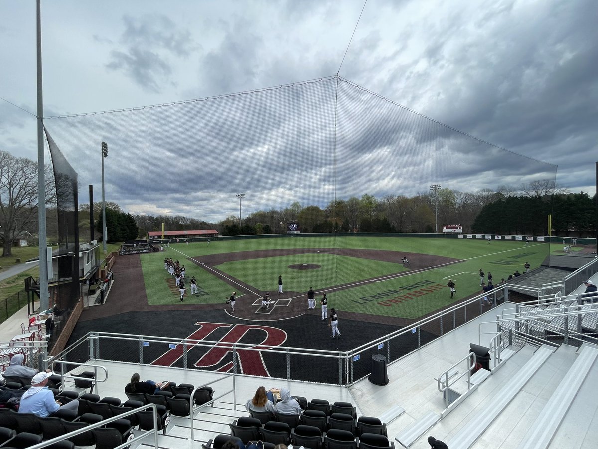 It’s been a minute, but @Baseball_LR is back at Durham Field for SAC play! LR welcomes Emory & Henry to Hickory, N.C. to begin the eight-game home stand. Join me and @JasonStuebe on the Bears Sports Network! ⚾️: 2 p.m. 📻: whky.com/lenoir-rhyne-o… 📺: flobaseball.tv/live/90907