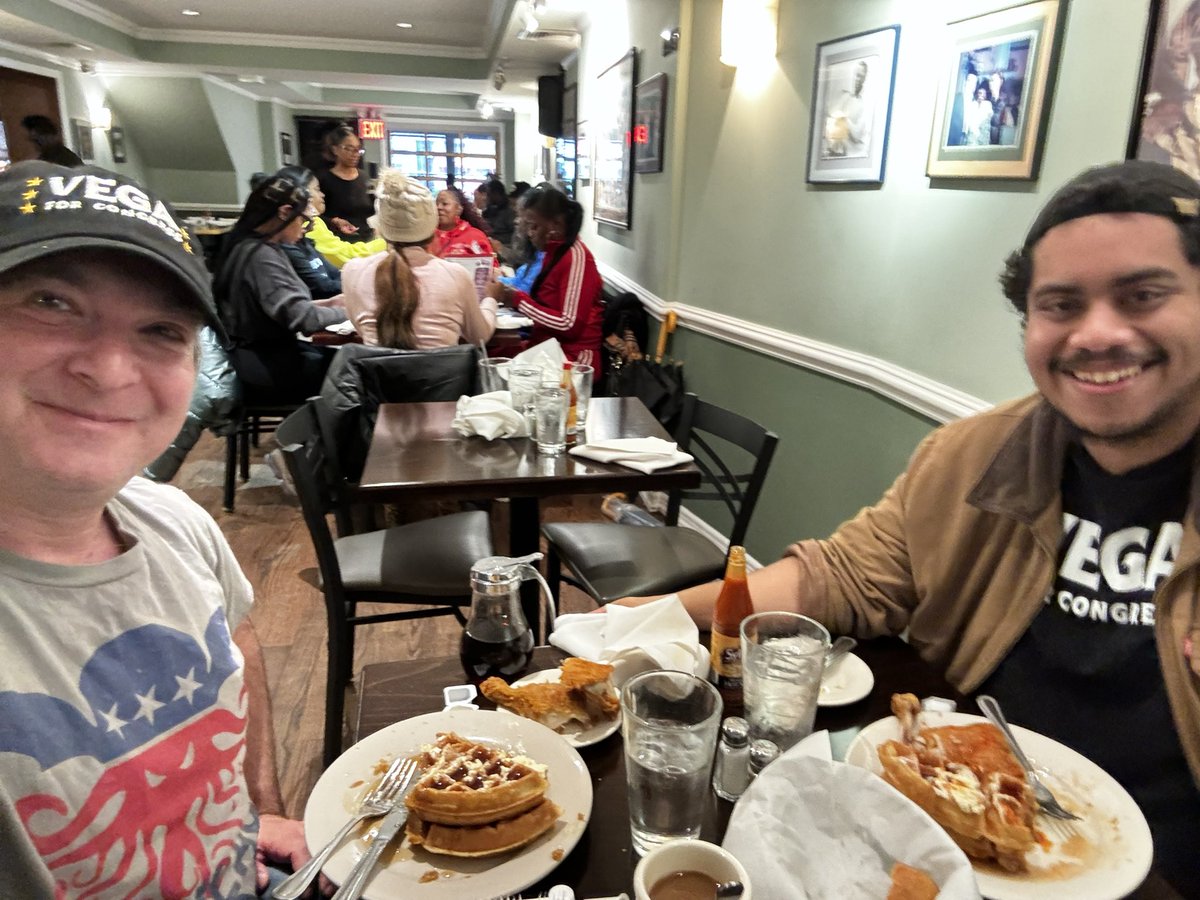 russelldobular's tweet photo. Chicken and waffles with Congressional candidate and dissident all-star @JosBtrigga right on Sharpton’s home turf.  #sylvias #harlem https://t.co/uQVN24EGbc